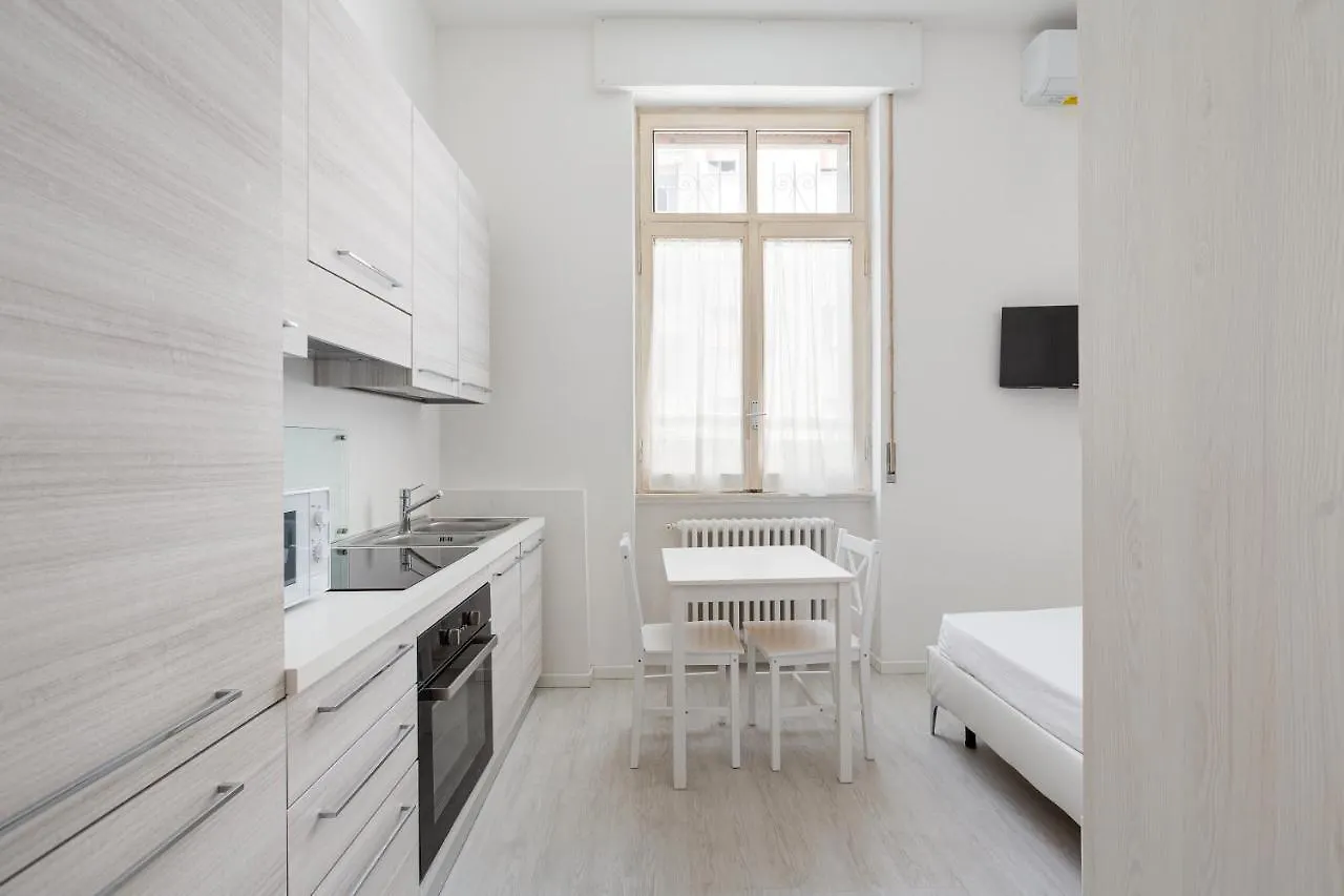Milano Niguarda Tiny Studio Apartment Milan